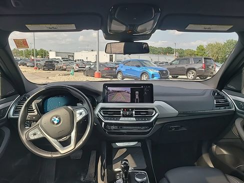 Used 2023 BMW X3 xDrive30i w/ Premium Enhanced Package AWD/4WD image 13