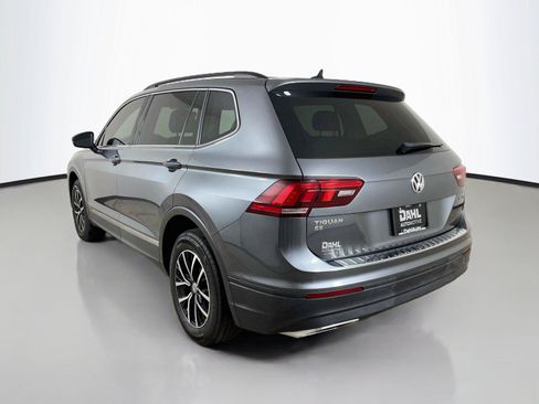 Used 2021 Volkswagen Tiguan SE AWD/4WD image 10