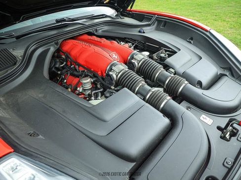 Used 2012 Ferrari California image 24