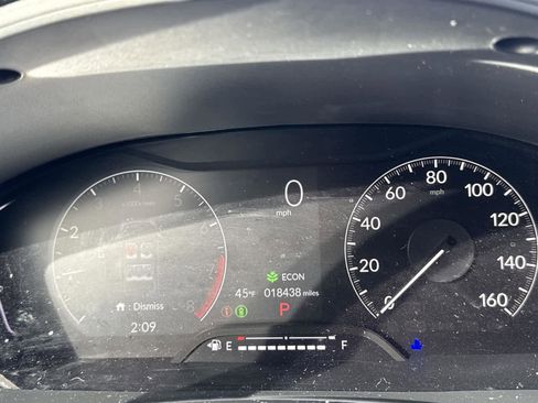 Used 2023 Honda Civic Sport image 25