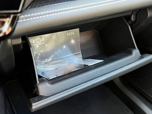 Used 2024 Chevrolet Blazer EV LT image 37