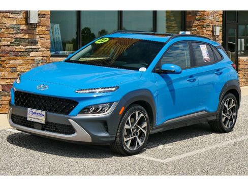Used 2022 Hyundai Kona Limited w/ Cargo Package AWD/4WD image 7