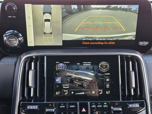 New 2026 Lexus LX 700h Luxury image 12