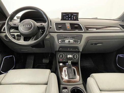 Used 2018 Audi Q3 2.0T Premium Plus w/ Premium Plus Package AWD/4WD image 21