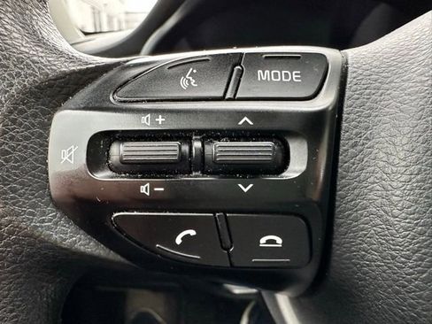 Used 2023 Kia Rio S FWD image 16