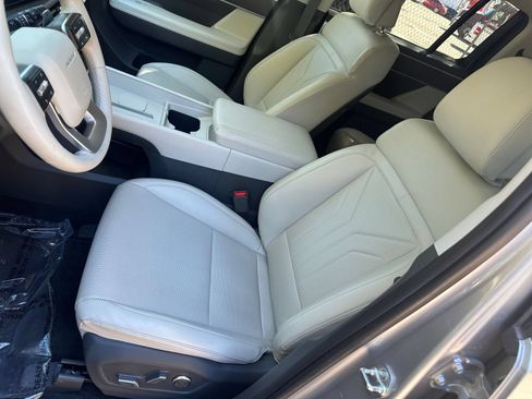 Used 2025 Hyundai Santa Fe SEL FWD image 38