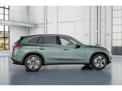 New 2026 Mercedes-Benz GLC 350e 4MATIC image 17