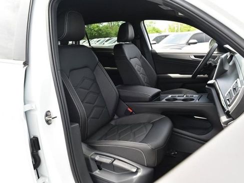 New 2026 Volkswagen Atlas Cross Sport SE AWD/4WD image 19
