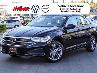 Used 2024 Volkswagen Jetta SE