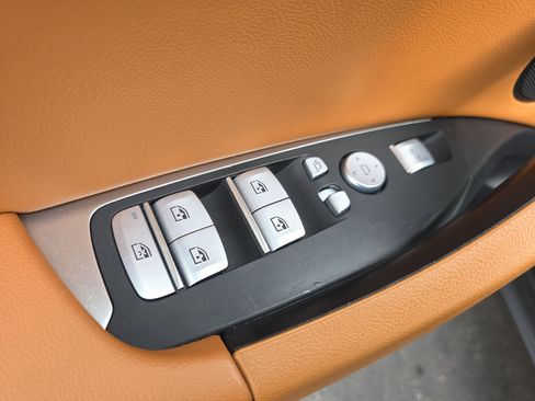 Used 2023 BMW X3 sDrive30i w/ Premium Package image 18