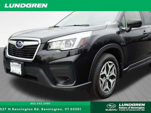 Used 2020 Subaru Forester Premium image 13