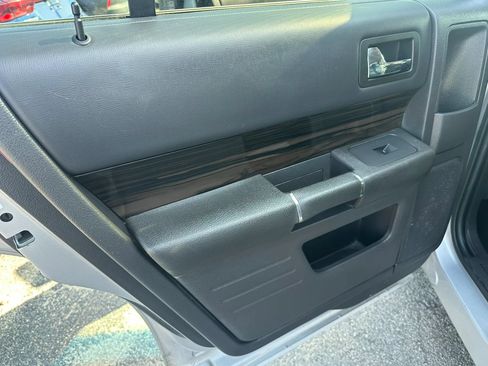 Used 2015 Ford Flex SEL w/ Equipment Group 202A FWD image 18