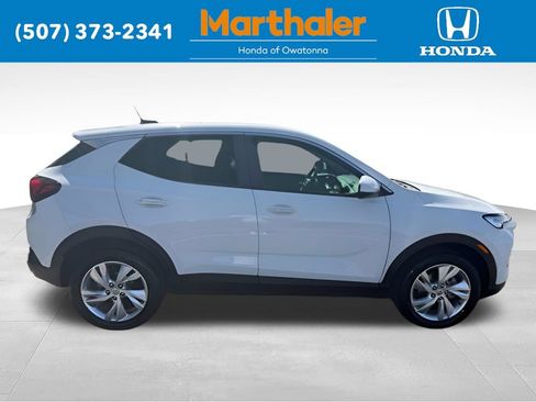 Used 2025 Buick Encore GX Preferred AWD/4WD image 6