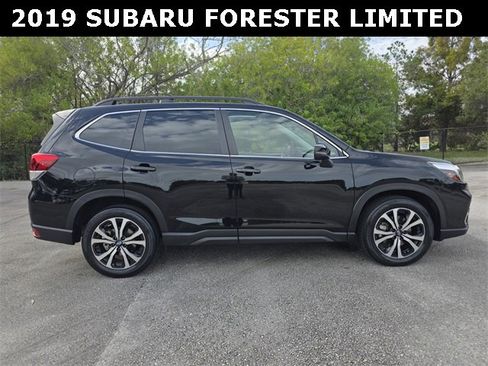 Used 2019 Subaru Forester Limited w/ Popular Package #3 image 2