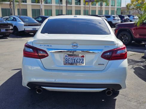 Used 2018 Nissan Altima 2.5 SR w/ SR Special Edition image 6