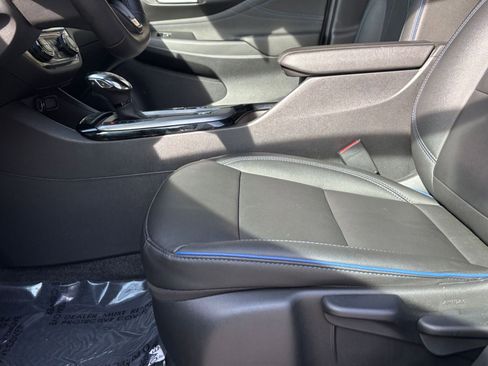 Used 2025 Buick Envista Sport Touring image 27