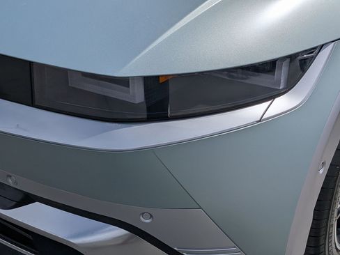 Certified 2026 Hyundai Ioniq 5 Limited AWD/4WD image 12
