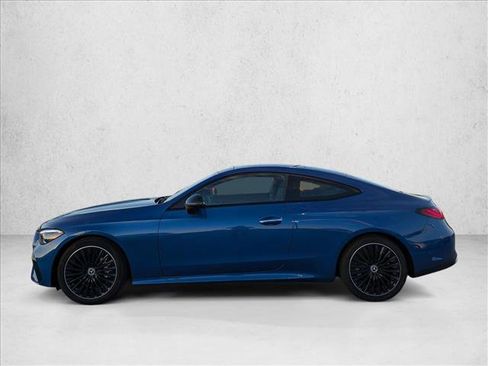 Used 2024 Mercedes-Benz CLE 300 4MATIC Coupe image 5