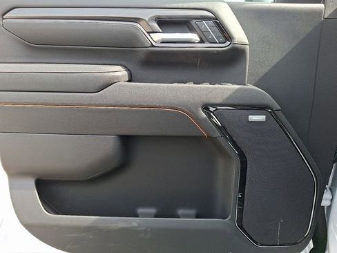 New 2026 GMC Sierra 2500 AT4 w/ AT4 Premium Plus Package AWD/4WD image 13
