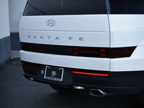 Used 2024 Hyundai Santa Fe SE image 9