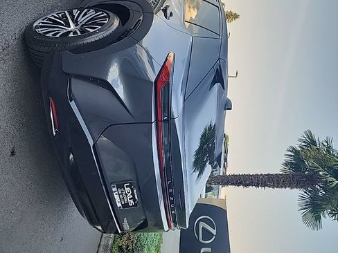 Used 2023 Lexus RZ 450e Premium w/ Technology Package AWD/4WD image 3