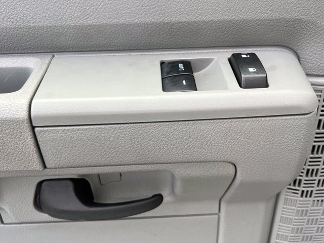 Used 2023 Ford E-350 and Econoline 350 Super Duty w/ Power Windows & Locks Group RWD image 18