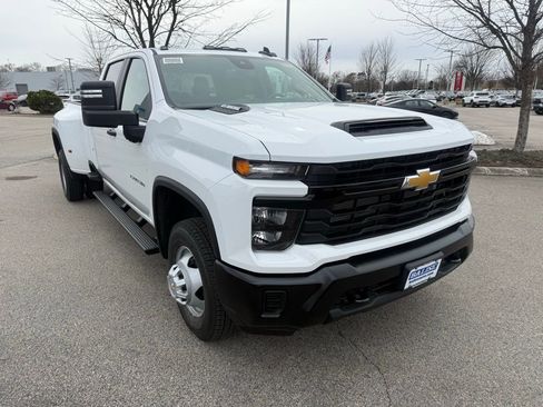 New 2026 Chevrolet Silverado 3500 W/T image 7