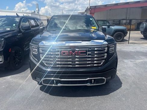 Used 2026 GMC Sierra 1500 Denali w/ Denali Reserve Package RWD image 2