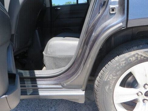 Used 2014 Jeep Compass Latitude w/ All Weather Capability Group image 14