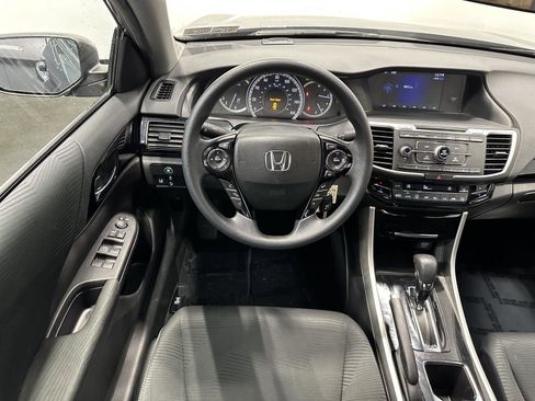 Used 2016 Honda Accord LX image 15