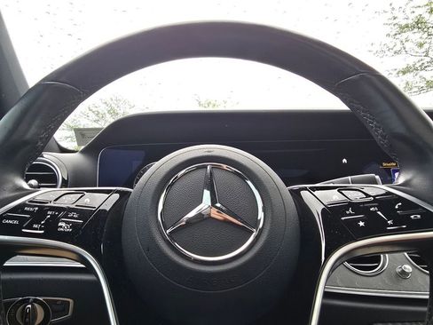 Certified 2022 Mercedes-Benz E 350 4MATIC Sedan image 28
