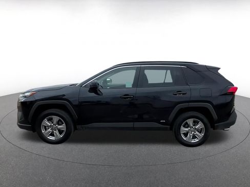 Used 2025 Toyota RAV4 LE image 9