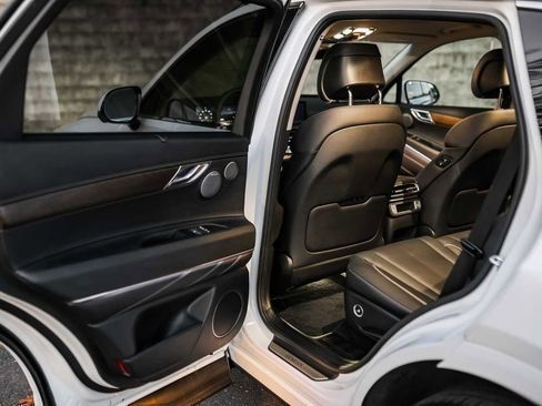 Used 2025 Genesis GV80 3.5T Advanced image 19