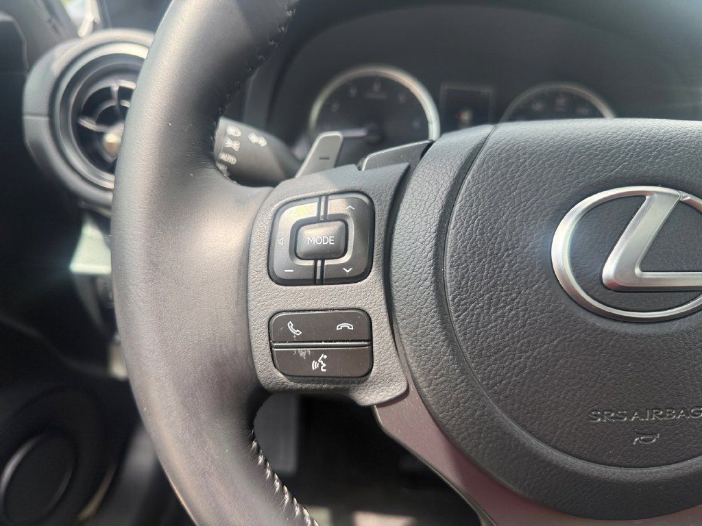 Used 2024 Lexus IS 350 F Sport RWD image 22