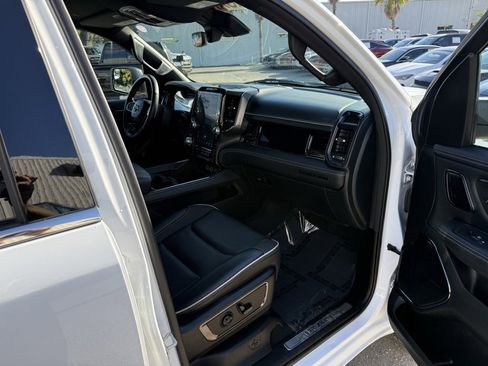 Certified 2025 RAM 1500 Limited image 31