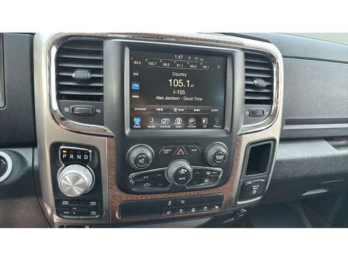 Used 2014 RAM 1500 Laramie AWD/4WD image 17
