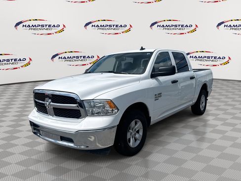 Used 2023 RAM 1500 Classic SLT w/ Electronics Group AWD/4WD image 1