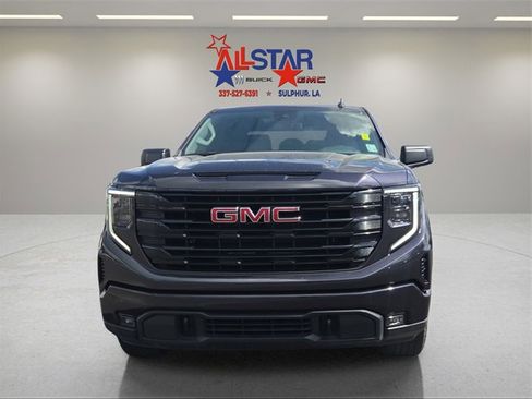Used 2024 GMC Sierra 1500 Elevation image 2