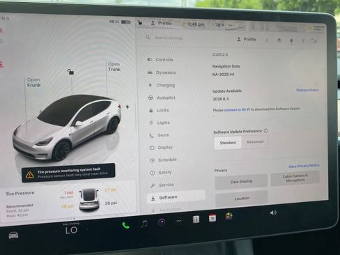 Used 2023 Tesla Model Y Long Range image 14