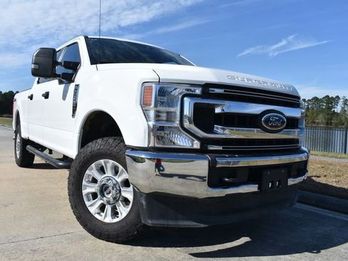 Used 2021 Ford F250 XLT image 1