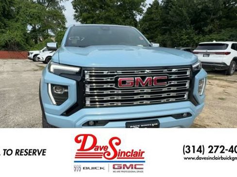 New 2026 GMC Canyon Denali AWD/4WD image 3