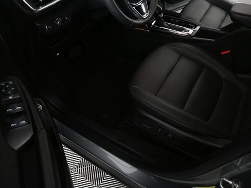 Used 2023 Chevrolet TrailBlazer ACTIV w/ Sun and Liftgate Package image 7