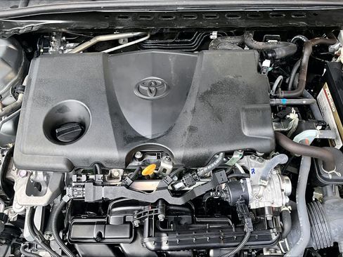 Used 2024 Toyota Camry LE FWD image 33
