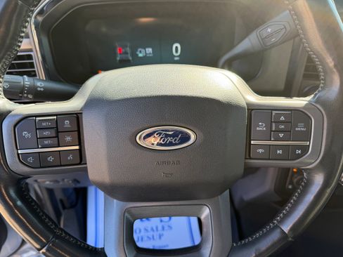 Used 2023 Ford F250 Lariat w/ Tow Technology Package image 21