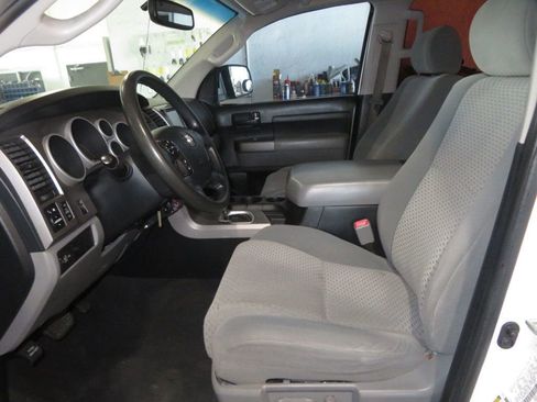 Used 2012 Toyota Tundra DOUBLE CAB SR5 TUNDRA LOW MILE image 17
