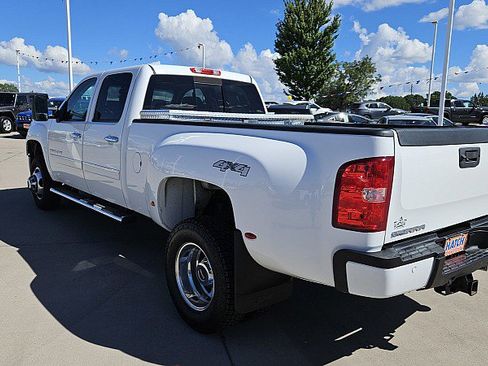 Used 2014 GMC Sierra 3500 Denali AWD/4WD image 23
