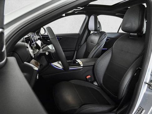 New 2026 Mercedes-Benz C 300 4MATIC Sedan image 18