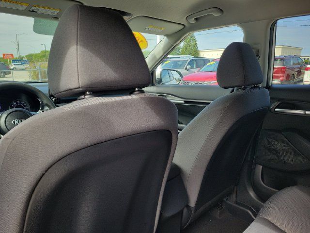Used 2021 Kia Seltos LX AWD/4WD image 8