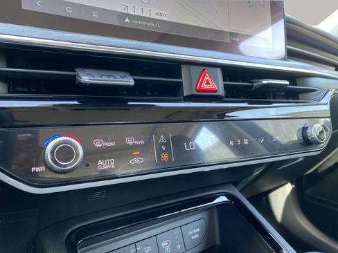 Certified 2025 Kia K5 EX FWD image 22