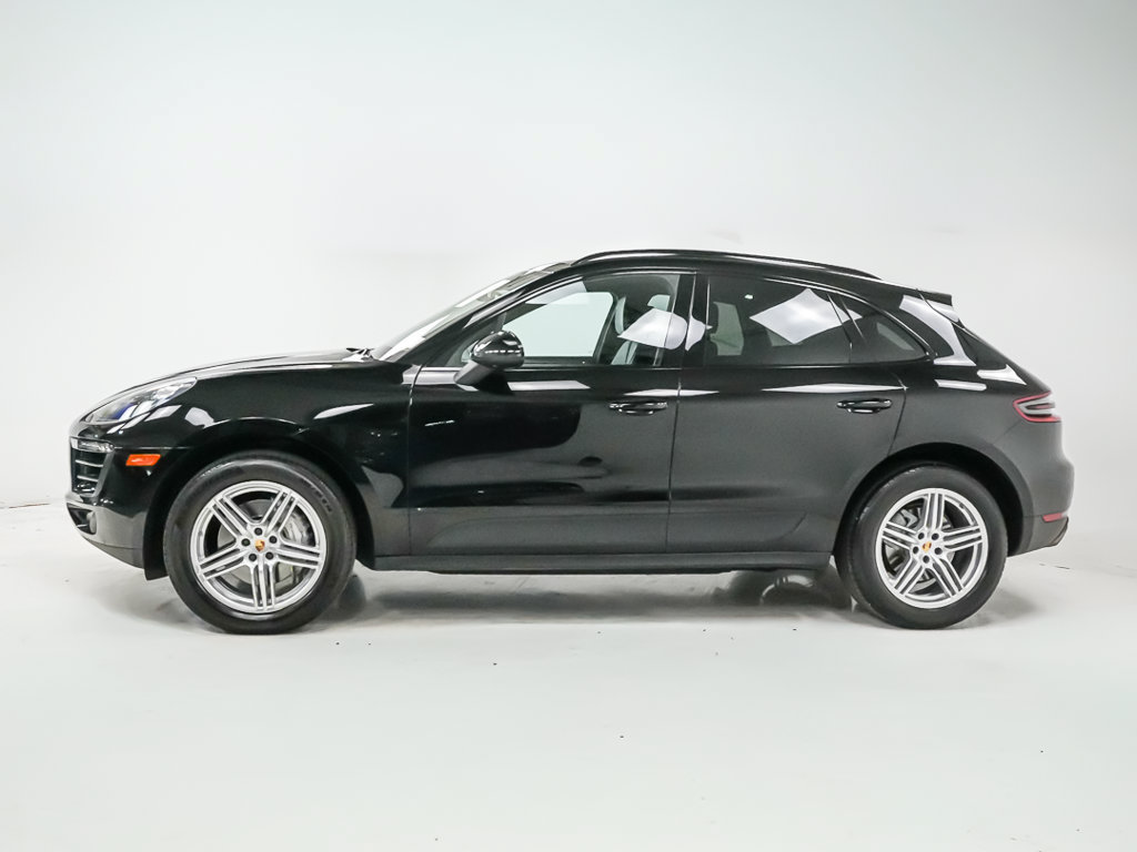 Used 2017 Porsche Macan S AWD/4WD image 2